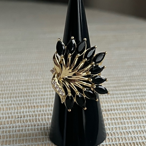 Jewelry - Black and Gold peacock Ring